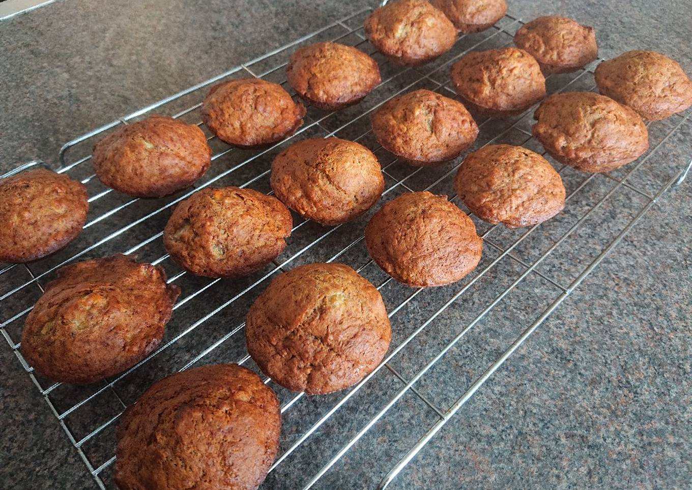 Healthy Banana Muffins
