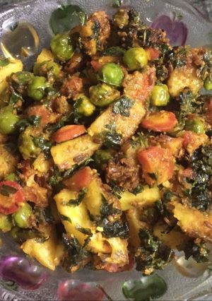 A picture of Methi mutter sabji.