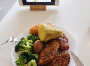 小資～雞胸肉套餐 的食譜成品照片