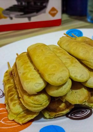 A picture of Hot Dog waffles.