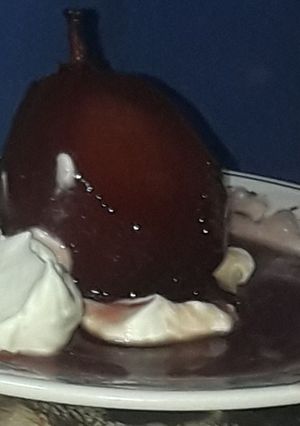 Una foto de Peras al vino