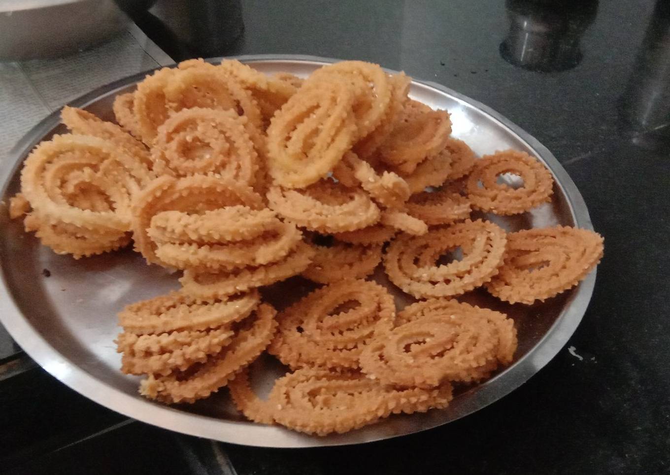 Rice atta chakri