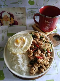 Foto resep Pad Kra Pao/Thai Chicken Basil/Ayam Kemangi Ala Thailand