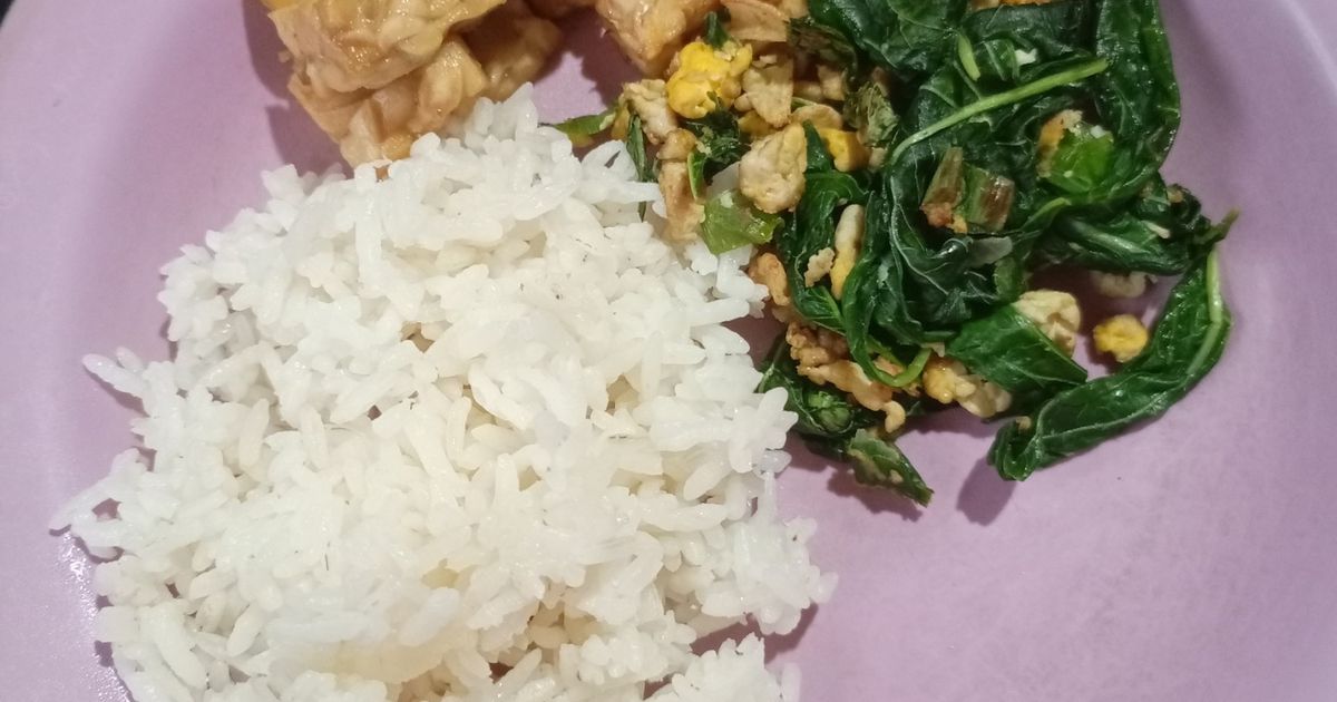 H319. Tumis Tempe dan Tumis Bayam Telur (16 month+)