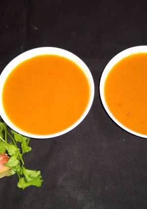 A picture of Roasted carrot tomato soup.