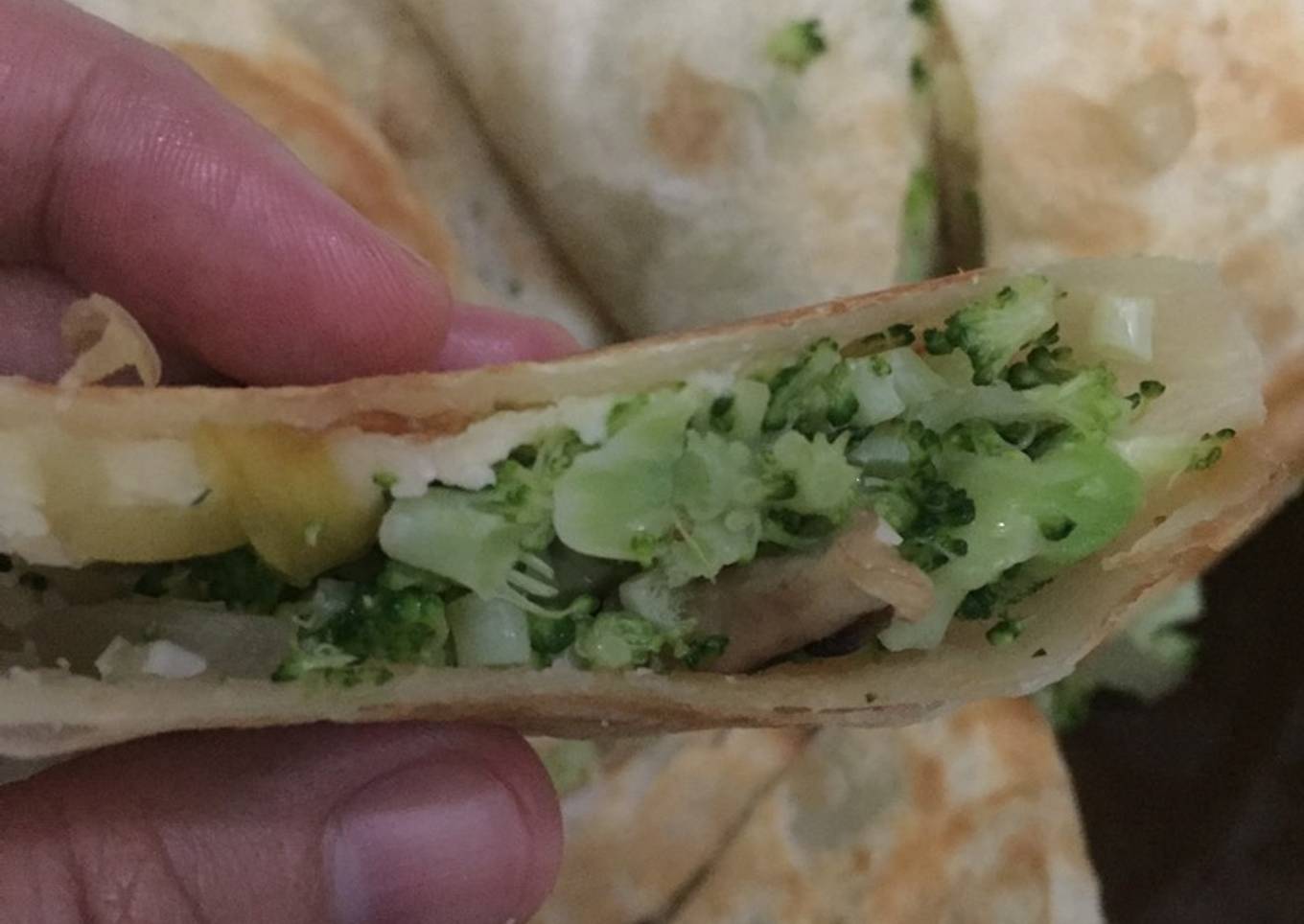 Quesadilla Brokoli dan Jamur