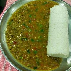 A picture of Kerala Puttu With Green Gram Curry.