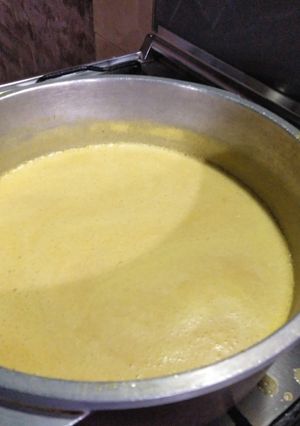 Una foto de Sopa crema de zapallo y zanahoria