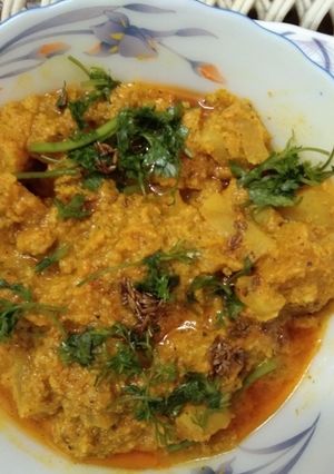 A picture of Pumpkin Coconut Curry.