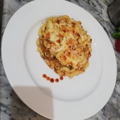 A picture of Cheesy baked pasta.