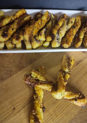 Pisztáciás csavart gluténmentes levelestésztából recept fotója