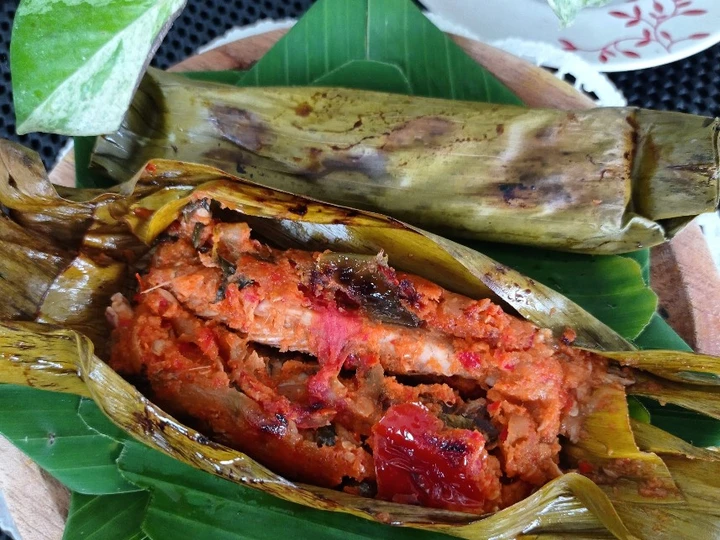 Cara Sederhana Membikin Resep  Brengkes Pindang Tongkol (pepes pindang Tongkol) yang Sempurna, Lezat