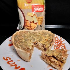 A picture of MEATY QUICHE😍.