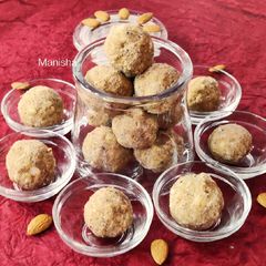 Almonds laddu(Badam Ladoo) A picture of Almonds laddu(Badam Ladoo).
