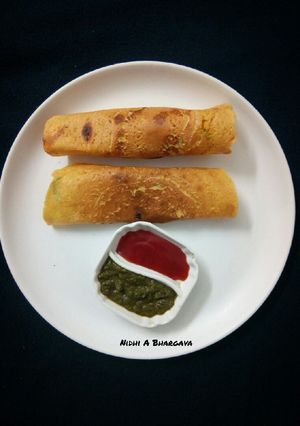 बेसन चीला (Besan cheela recipe in hindi) रेसिपी मुख्य फोटो
