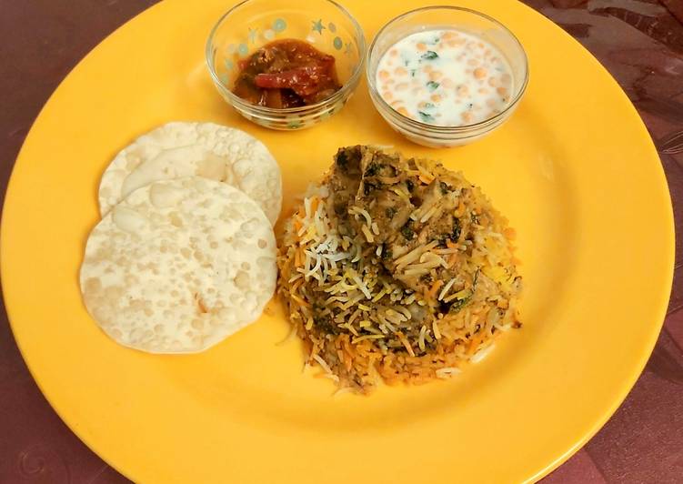 Lucknowi Chicken Briyani(Awadhi Briyani)