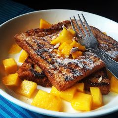 A picture of Eggless French Toast.