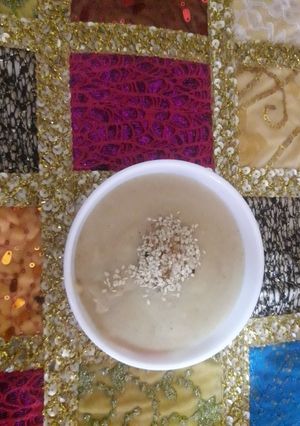 عکسی از دستور فرنی خرمایی 🍚