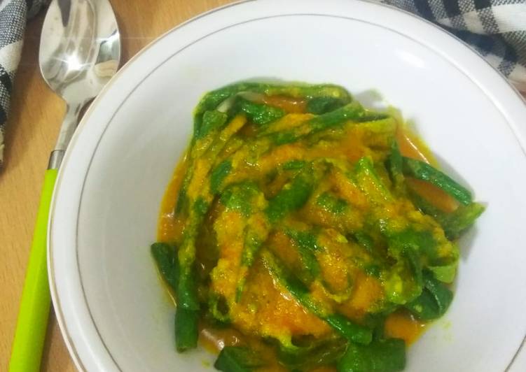 Jukut bejek / plecing kacang panjang