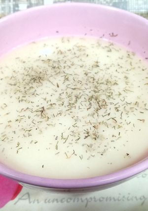 Una foto de Crema de pepino (con toque de romero y eneldo)