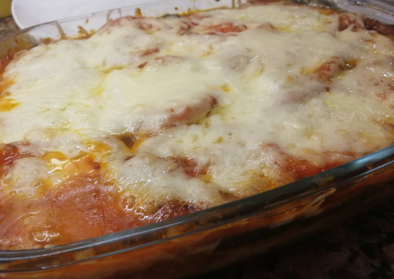 Pastel de berenjena, karnaca y tomate hipercalorico