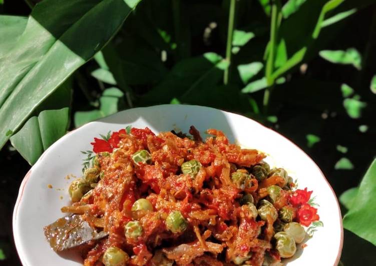 Langkah Mudah untuk Membuat Sambal leunca teri yang Enak Banget