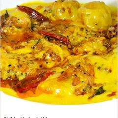 A picture of Punjabi Kadhi Pakora.