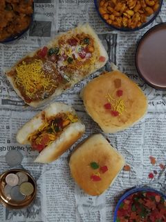 દાબેલી (Dabeli Recipe in Gujarati) રેસીપી મુખ્ય ફોટો