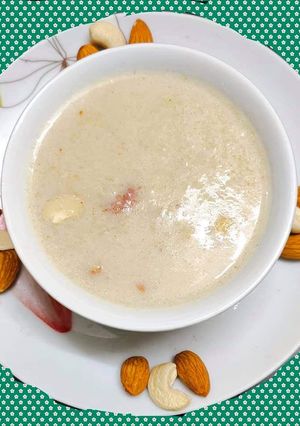A picture of Moong dal kheer.