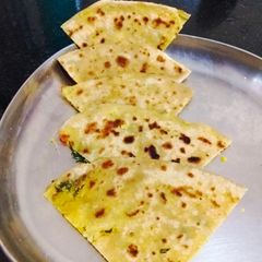 A picture of Leftover dal paratha.