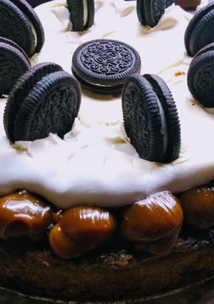 Una foto de Brownie: con 2 chocolates y merengue francés🇨🇵