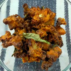 A picture of Cauliflower Manchurian in Air Fryer.
