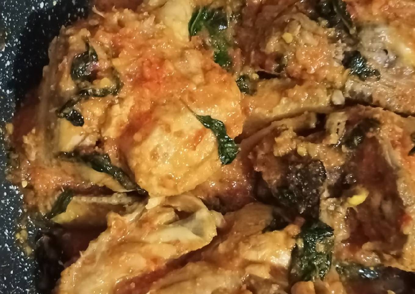 Ayam woku kemangi