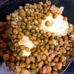 Una foto de Guisantes con huevo