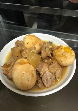 Hình của món Gà kho củ cải.