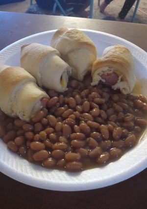 A picture of Piggies in a Blanket.
