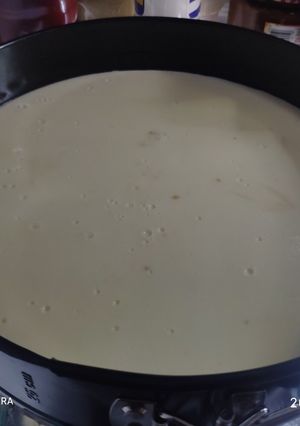 Una foto de Flan de chocolate blanco y queso en mambo