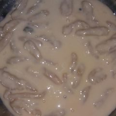A picture of Chusi pitha.
