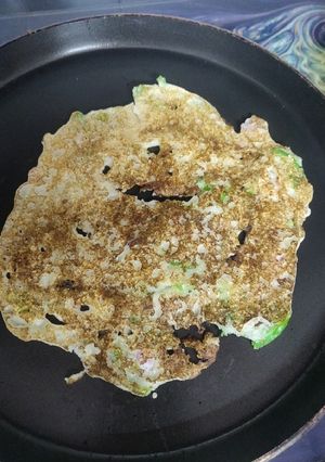 A picture of Suji ka cheela.