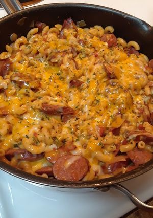 A picture of One Pan Sausage Skillet Pasta.