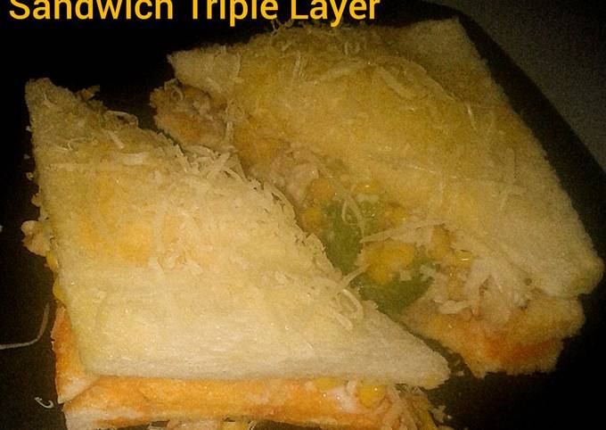 Resep 26. Sandwich Triple Layer ala film koki koki cilik Anti Gagal