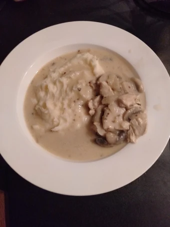 Easy Way Make Chicken Stroganoff the Delicious Tasty