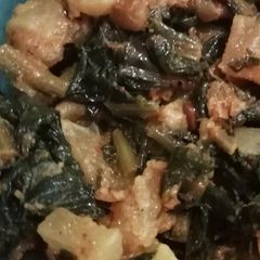 A picture of Potato spinach.