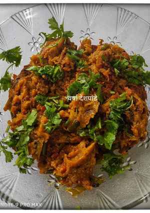कोहळ्याचा झुणका (Kohlyacha Zunka Recipe In Marathi) रेसिपी चे मुख्य फोटो 