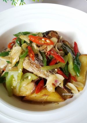 Foto resep Ikan bumbu iris