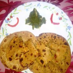 A picture of Gobhi ka partha.