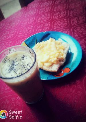 Una foto de Batido de kiwi, plátano y avena