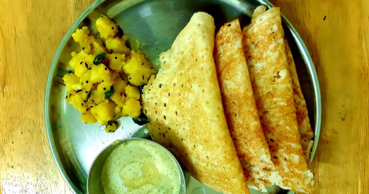 दावणगिरी लोणी स्पंज डोसा (davangiri loni sponge dosa recipe in marathi