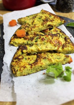 A picture of Spanish Omelette with Indian Flavour.