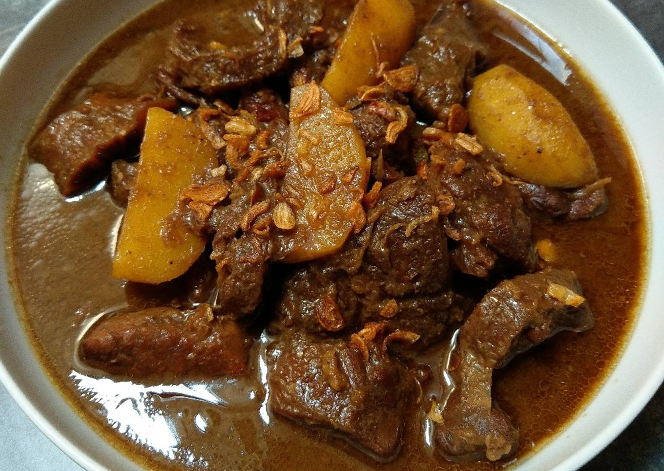 Semur daging sapi